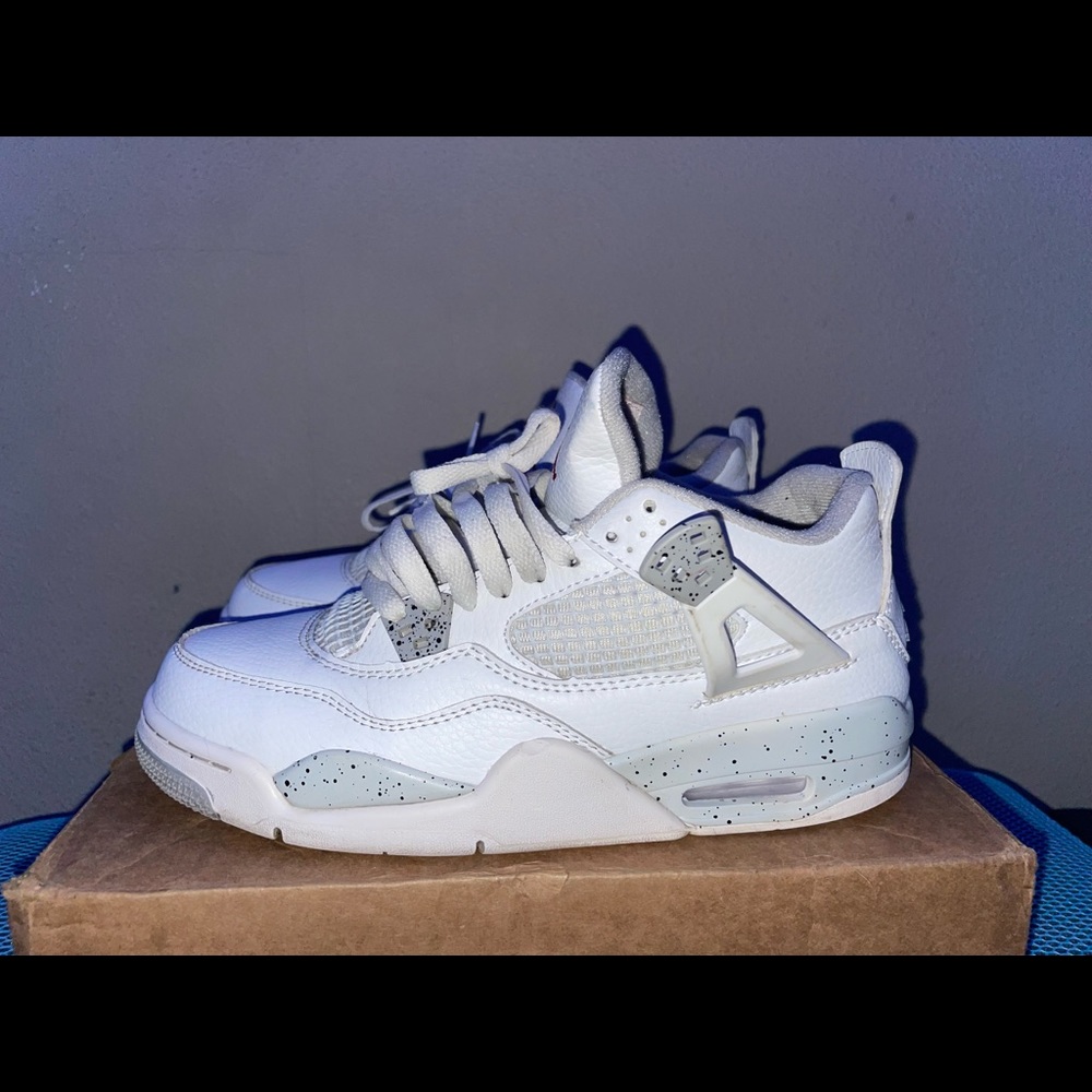 Jordan 4 Oreo - Size 8